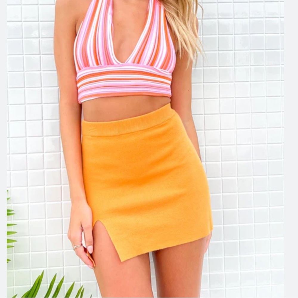 Beginning boutique Connie mini skirt IN PINK!